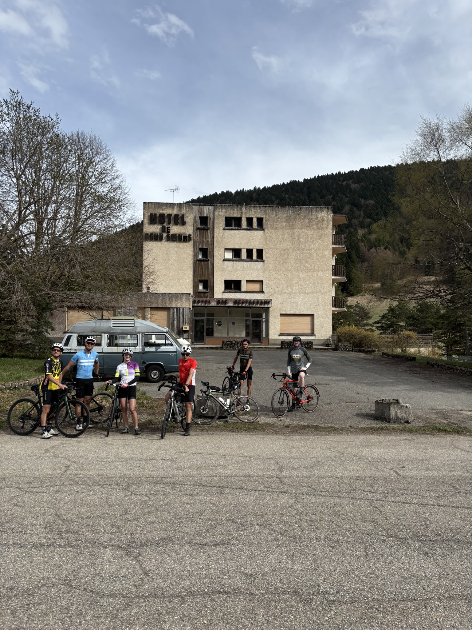 Dodecaudax Avril ca part en vrille !